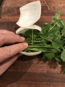 herb bundle, fresh herbs, bouquet garni